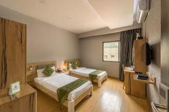 Treebo Golden Pearl Koramangala Hotel Bangalore Eksteriør billede