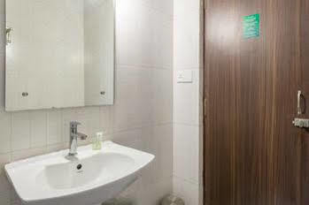 Treebo Golden Pearl Koramangala Hotel Bangalore Eksteriør billede