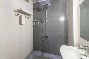 Treebo Golden Pearl Koramangala Hotel Bangalore Eksteriør billede